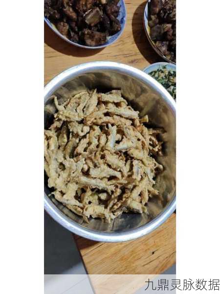 黎明觉醒，探寻油炸白鲦鱼的绝妙烹饪法
