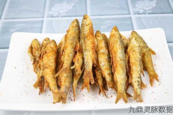 黎明觉醒,探寻油炸白鲦鱼的绝妙烹饪法